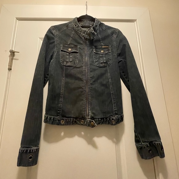 DKNY Jeans Blue Fitted Denim Jacket Juniors Size 9 - Picture 1 of 3